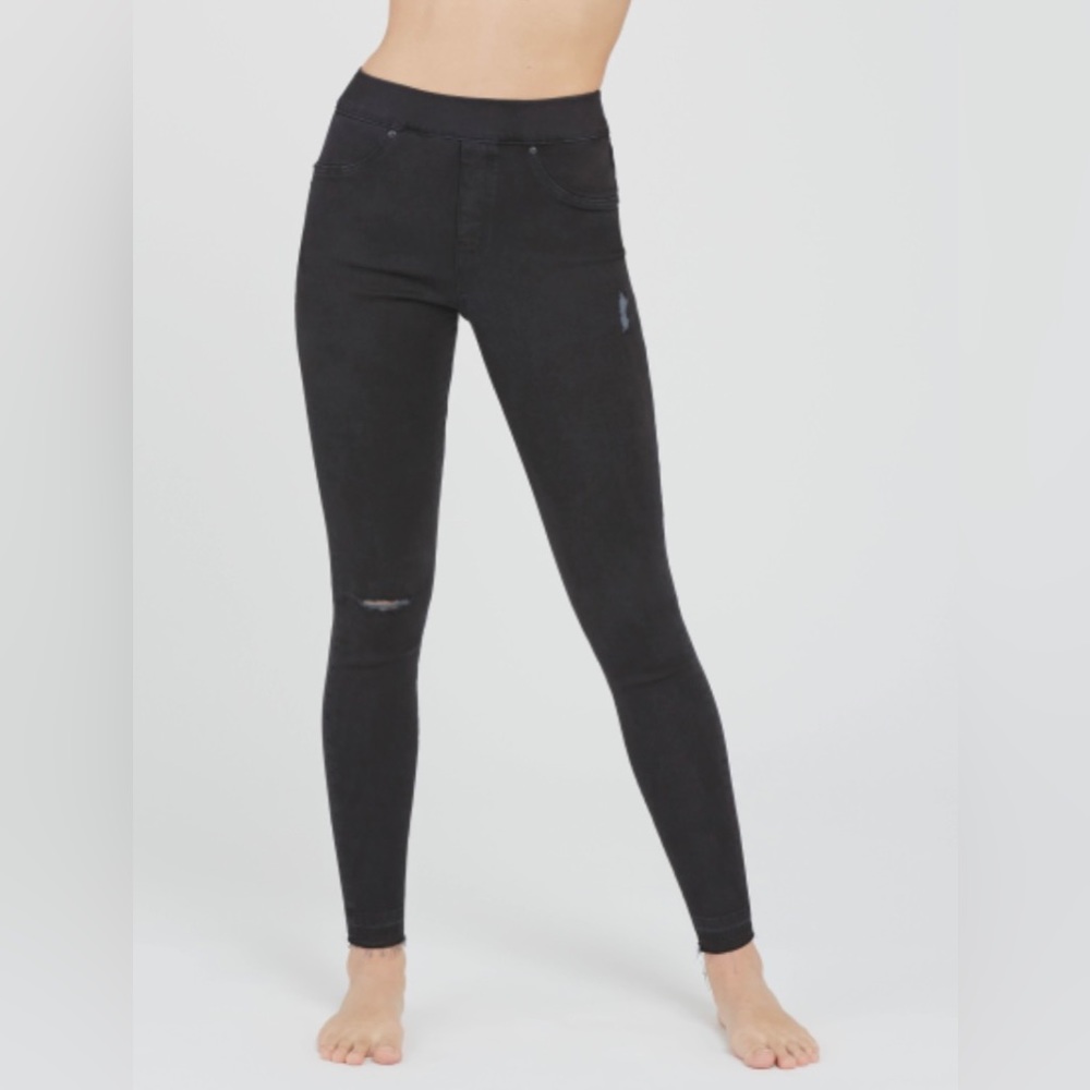 NWT Spanx Vintage Black Distressed Skinny Jeans - XL